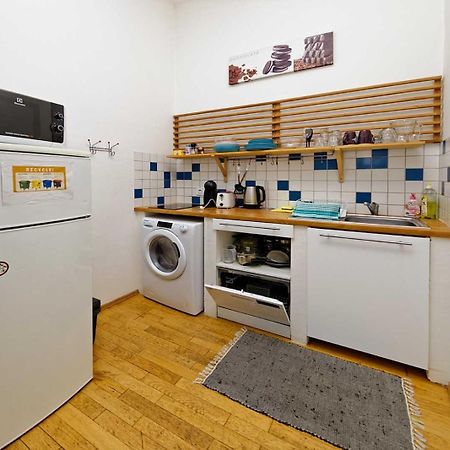 Peter'S Tower Apartments 布拉格 外观 照片