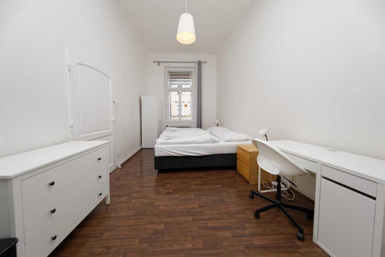 Peter'S Tower Apartments 布拉格 外观 照片
